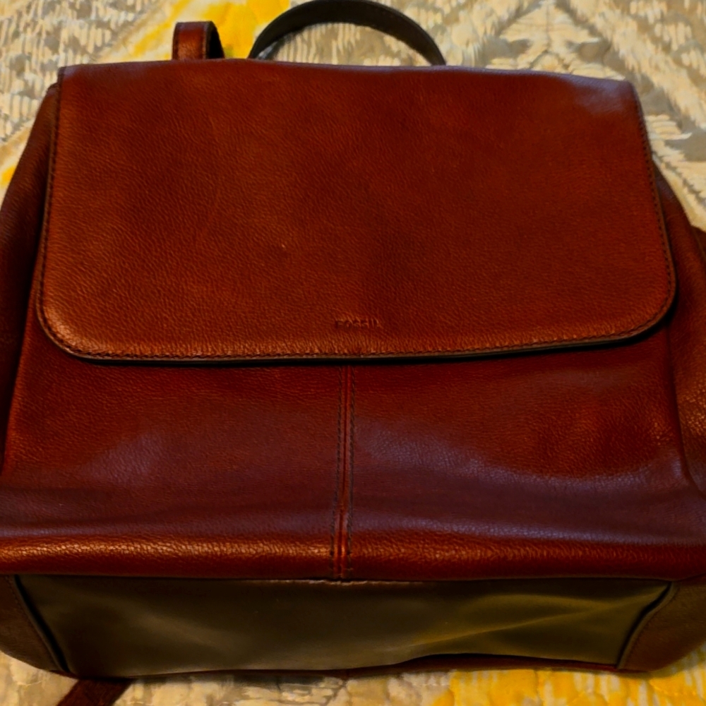 Fossil leather bag